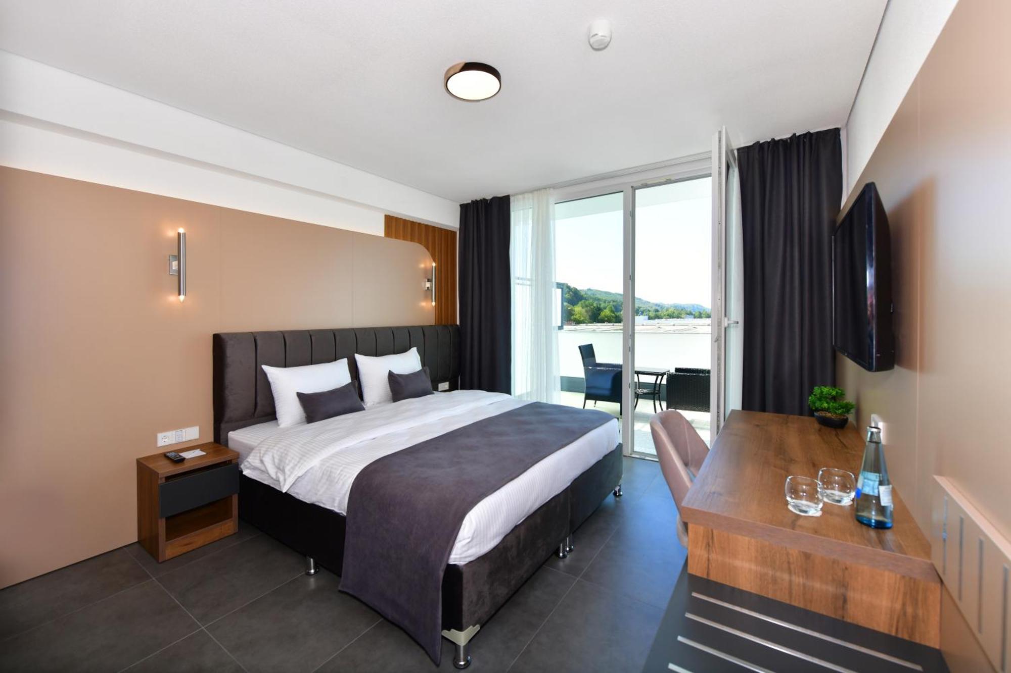 Korki'S Motel Schopfheim Bagian luar foto