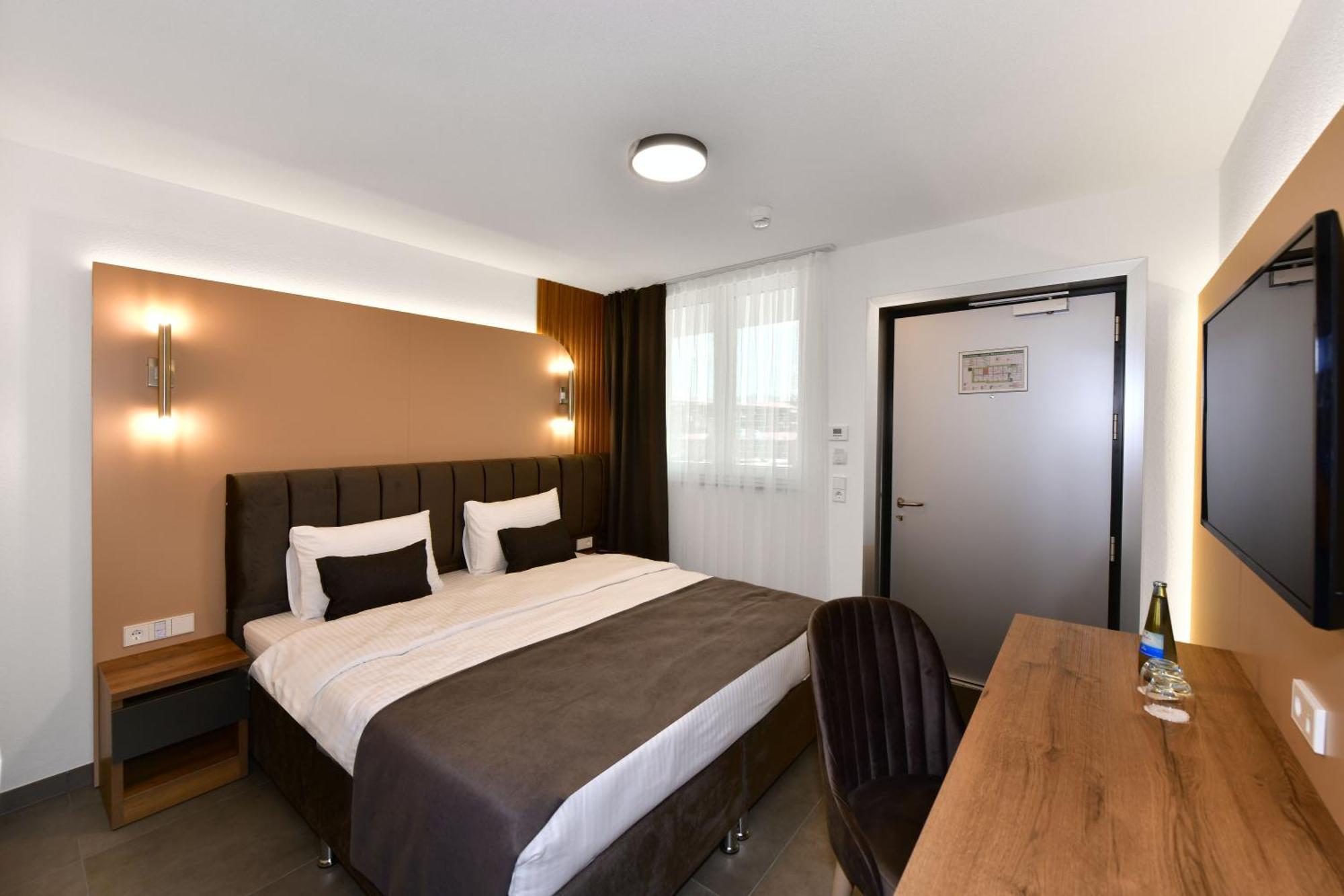 Korki'S Motel Schopfheim Bagian luar foto